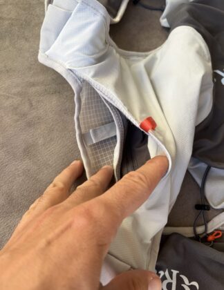 Dvojitá kapsa shora