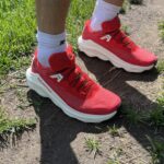 Salomon Ultra Glide 4: komfort na dlouhé trailové kilometry