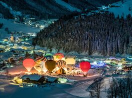 Filzmoos za dva dny: lyžování, běžky s výhledem na celé údolí a balony, které k místu prostě patří